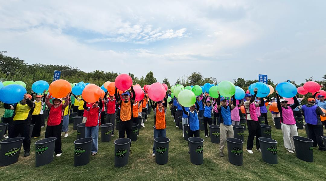 逆势超越 勇攀新峰|驰诚BG视讯,BB电子官方网站首页,BBIN官方网站登录2025年二季度激励表彰暨拓展活动激情举办