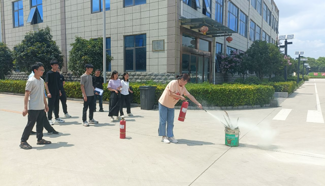 人人讲安全 个个会应急|驰诚BG视讯,BB电子官方网站首页,BBIN官方网站登录扎实推进“安全生产月”活动