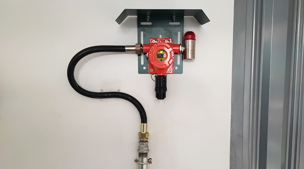 同时存在有毒和可燃气体时 如何选择探测器？